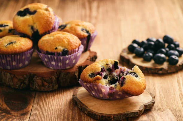 Fruit-Filled-Vegan-Blueberry-Muffins