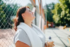 Weight Loss Intermission Overweight Woman's Outdoor Break