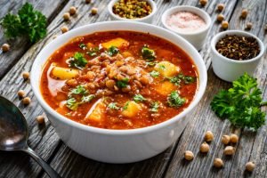 TOMATO SOUP WITH CHICKPEAS
