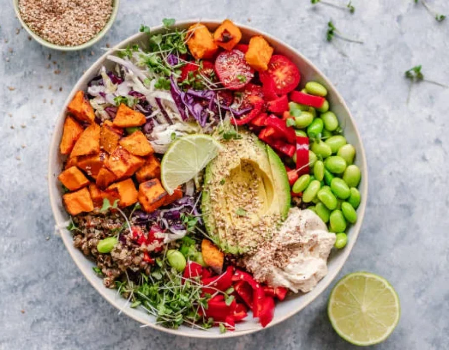 Healthy Quinoa Bowl with Turmeric